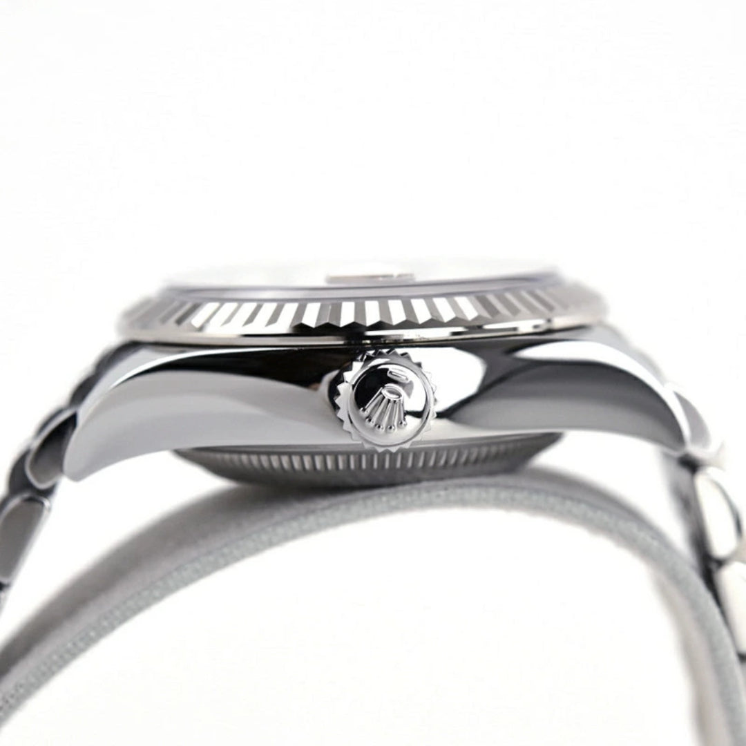 Rolex Lady-Datejust 28 – Oystersteel, Fluted Bezel, Pink Dial with Roman Numerals, Jubilee Bracelet – Ref. 279174