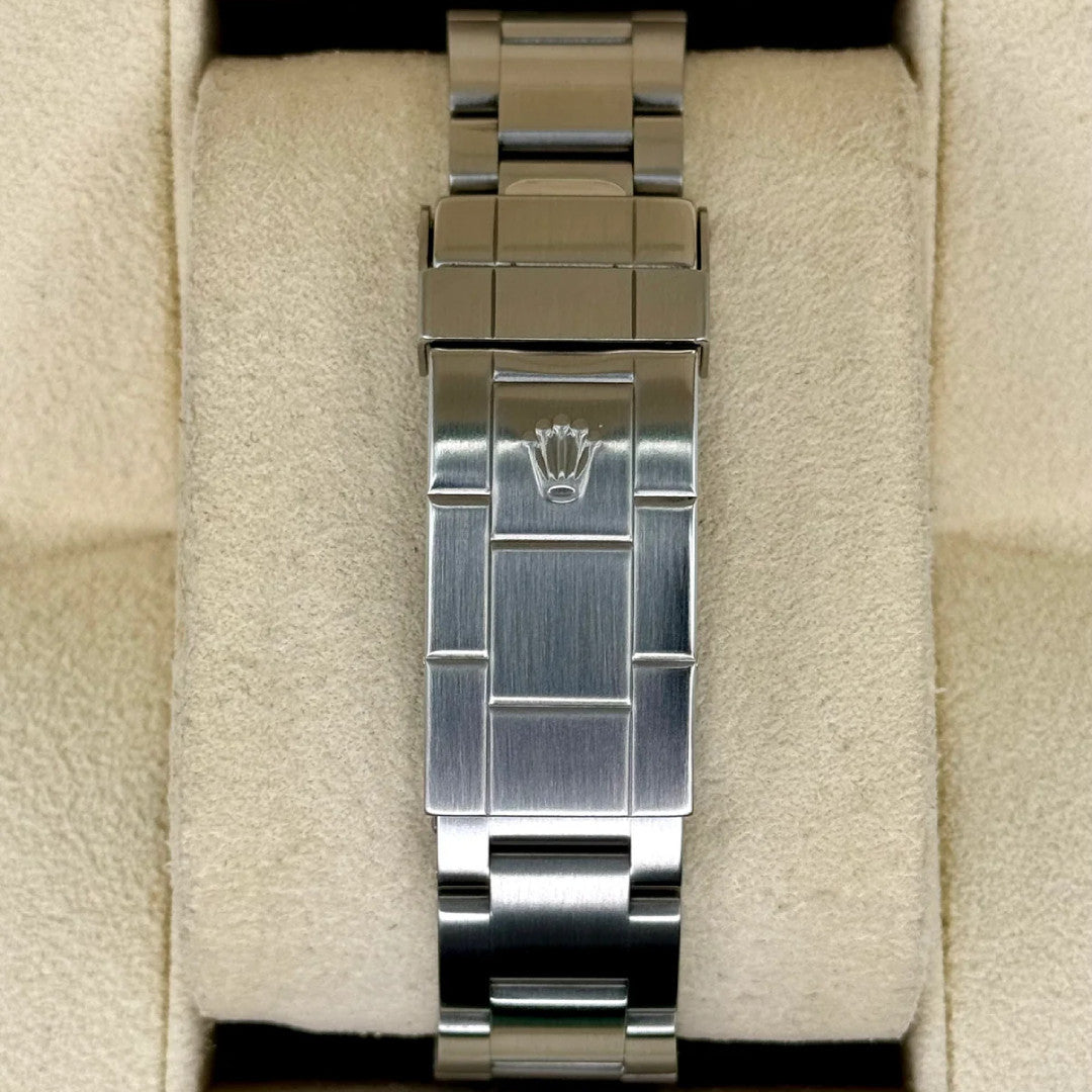 Rolex Submariner Date – 40mm Stainless Steel Luxury For Men